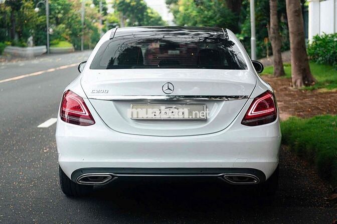 LONG ANH AUTO về Mercedes C200FL 2019