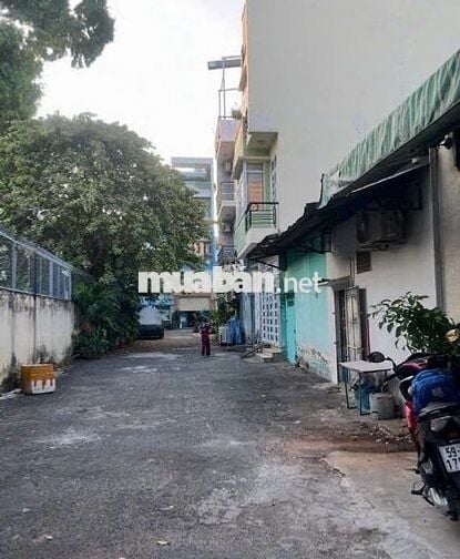 Cho thuê nhà 2 mặt HXH đường Nguyễn Văn Khối P.11 giá 10tr/tháng
