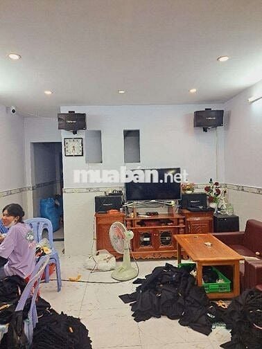 Bán nhà C4, đường Phạm Đăng Giảng,dt 4x18m, hẻm 6m,giá nhỉnh trên 4 Tỷ