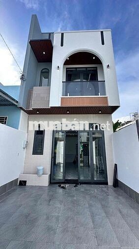 CHỦ GỬI BÁN NHÀ ĐẸP 🔥  🏡 Nhà 1 trệt 1 lầu, có sân ô tô – gần Chợ Bà Bộ