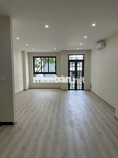 NHÀ ĐƯỜNG ĐÀO DUY ANH DIỆN TÍCH: 5X18M TRỆT 2 LẦU CHO THUÊ