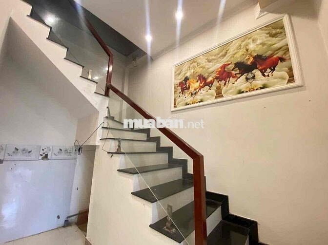 🔥 NHÀ LẦU GIÁ RẺ – CHÍNH CHỦ GỬI BÁN CHỈ 1 TỶ 650 TRIỆU 🔥 📍 KDC Sơn Th