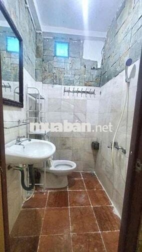💎 💎 💎 TRỆT 2 LẦU 4❌12M CÓ 3PN 3WC SẴN MÁY LẠNH HẺM XE HƠI GẦN CHỢ GV