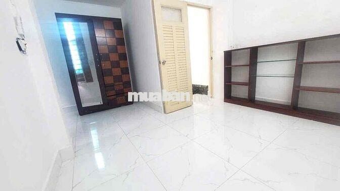 💎 💎 💎 TRỆT 2 LẦU 4❌12M CÓ 3PN 3WC SẴN MÁY LẠNH HẺM XE HƠI GẦN CHỢ GV