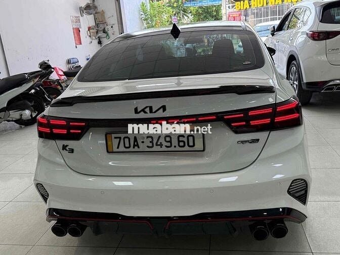 Kia K3 2022 Màu trắng Full đồ chơi
