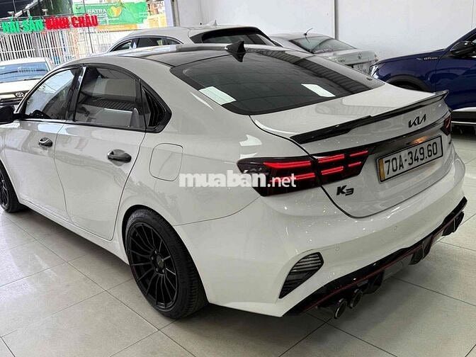 Kia K3 2022 Màu trắng Full đồ chơi