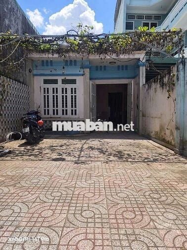 NHÀ CẤP 4 CÓ SÂN RỘNG ĐƯỜNG SỐ 2 CẦU ÔNG DẦU