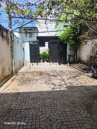NHÀ CẤP 4 CÓ SÂN RỘNG ĐƯỜNG SỐ 2 CẦU ÔNG DẦU