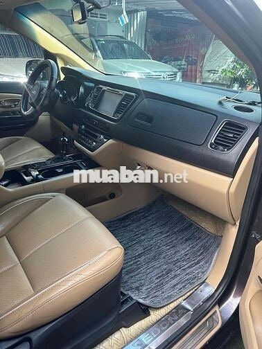 Kia Sedona 2017 2.2L DATH - 120000 km