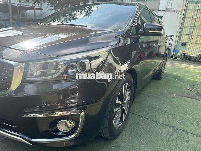 Kia Sedona 2017 2.2L DATH - 120000 km