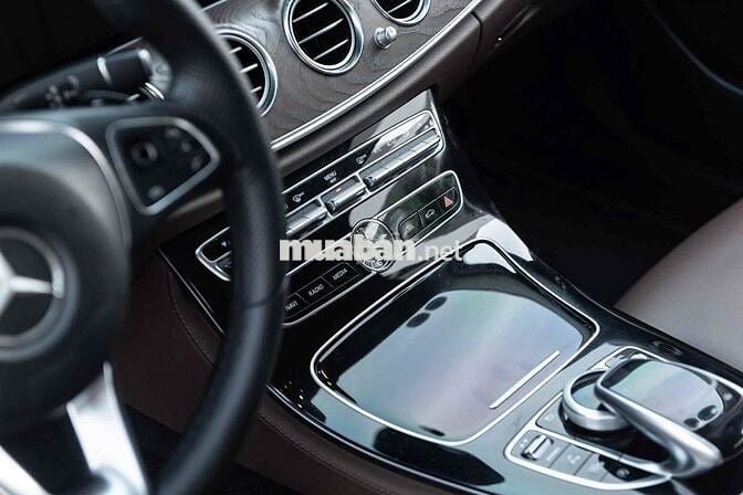 Mercedes Benz E Class 2016 E200 - 90000 km