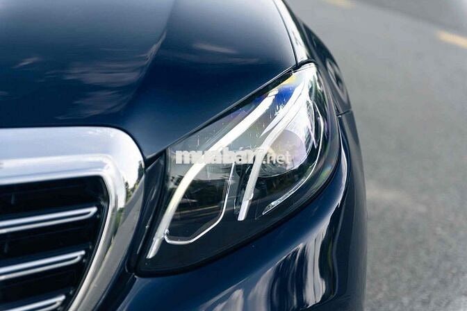 Mercedes Benz E Class 2016 E200 - 90000 km
