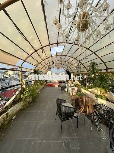 Cho thuê mặt bằng rooftop kinh doanh ăn uống,