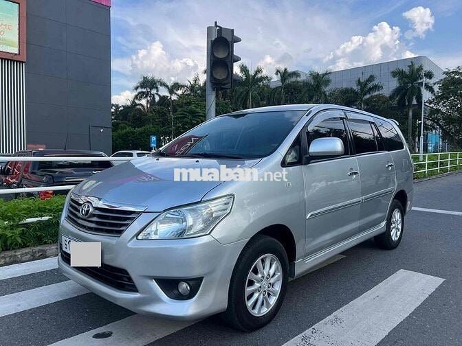 Toyota Innova 2013 2.0G  AT Số Tự Động Xe Zin Đẹp