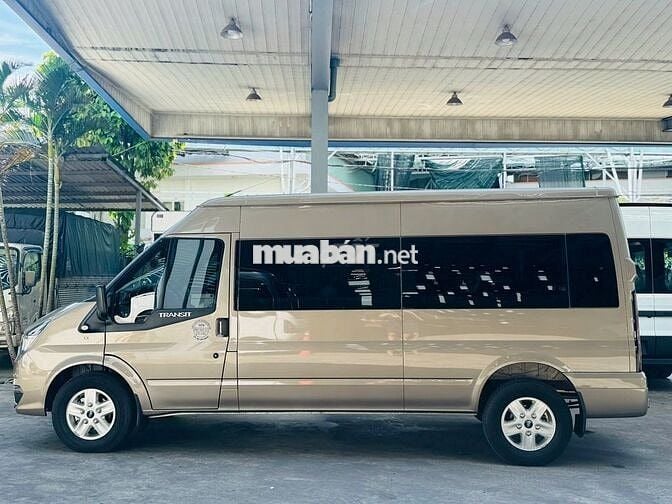 Ford Transit 2023 Tiêu chuẩn - 21000 km