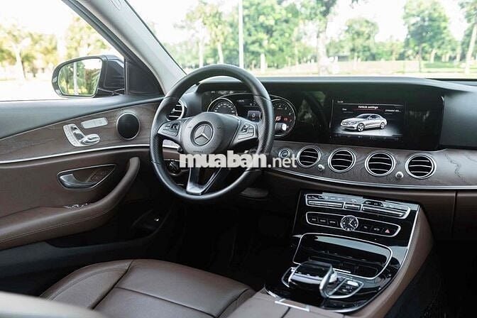 Mercedes Benz E Class 2016 E200 - 90000 km