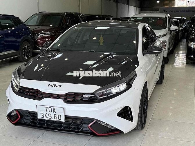 Kia K3 2022 Màu trắng Full đồ chơi