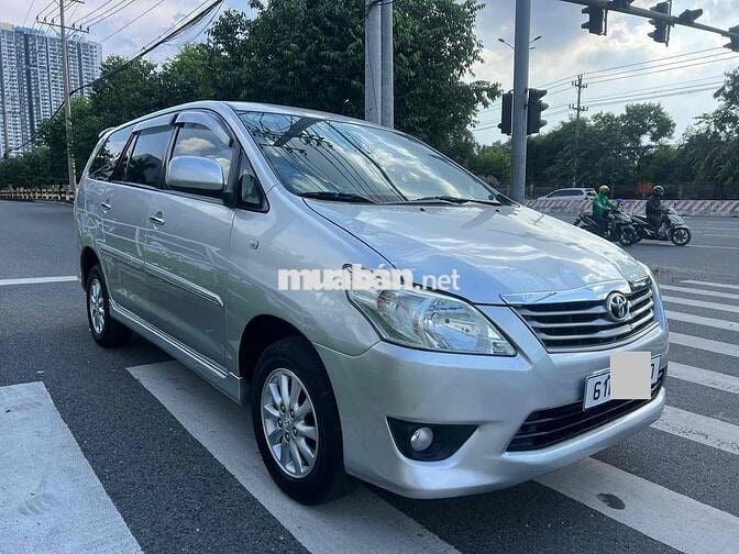 Toyota Innova 2013 2.0G  AT Số Tự Động Xe Zin Đẹp