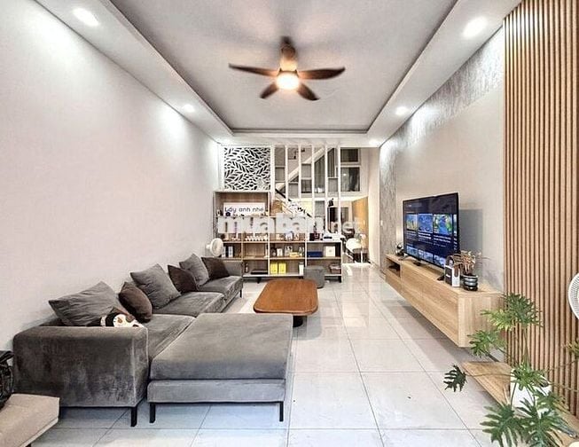 12,5 Tỷ- 2 chiều Nguyễn Xí,p26, Đồng Bộ Nhà Đẹp ở ngay !!!