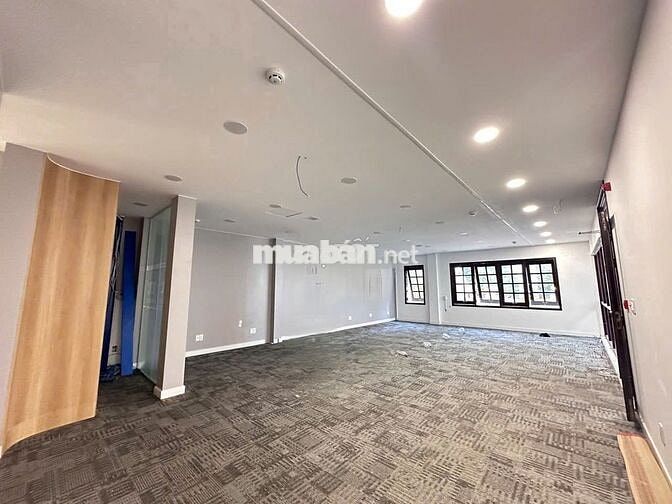 CHO THUÊ MẶT TIỀN LÊ THỊ RIÊNG QUẬN 1