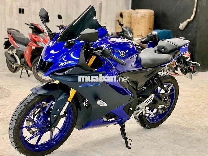 r15 v4 odo 4800 siêu lướt