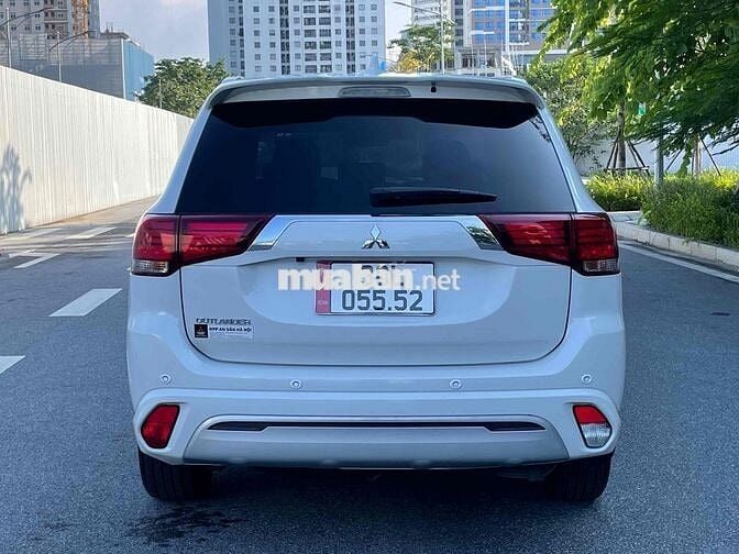 Outlander đk 2024 bản premium cao cấp