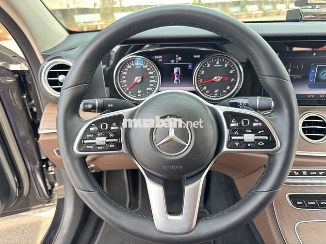 Mercedes Benz E Class 2019 E200 - 60 km