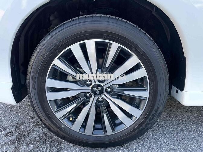 Outlander đk 2024 bản premium cao cấp