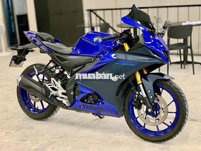 r15 v4 odo 4800 siêu lướt