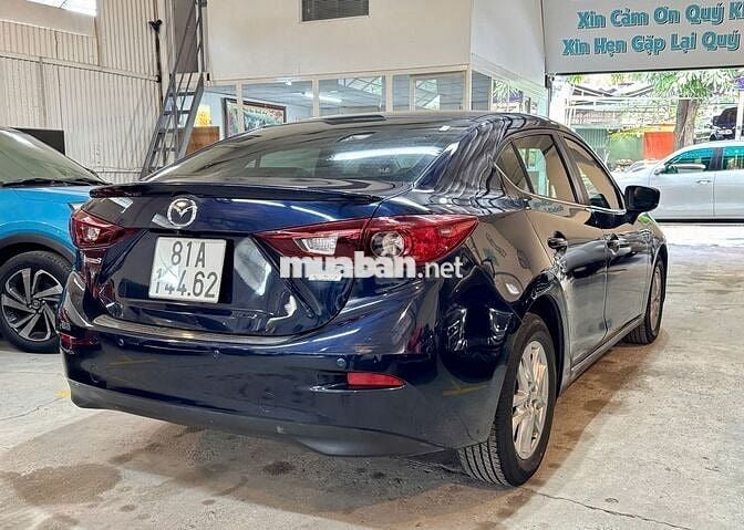 Mazda 3 2018 1.5 FL  Sedan rất mới 01 chủ 17.000km