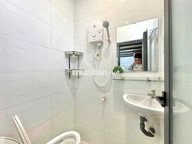 Trống 1p Duplex Full Nội Thất Mới Như Hình Gần Ngã 6  ở được 3ng 3xe
