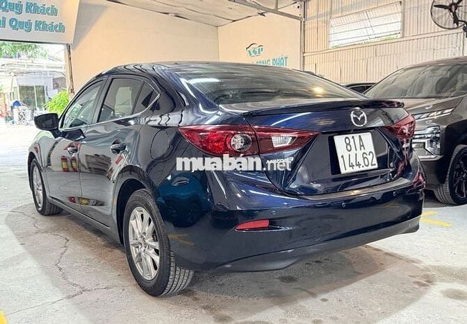 Mazda 3 2018 1.5 FL  Sedan rất mới 01 chủ 17.000km