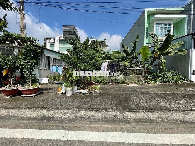 Chính Chủ Cần Bán Gấp Lô Đất Giá Ngộp Kế Siêu Thị AEON TP Mới