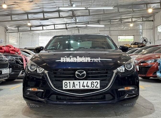 Mazda 3 2018 1.5 FL  Sedan rất mới 01 chủ 17.000km