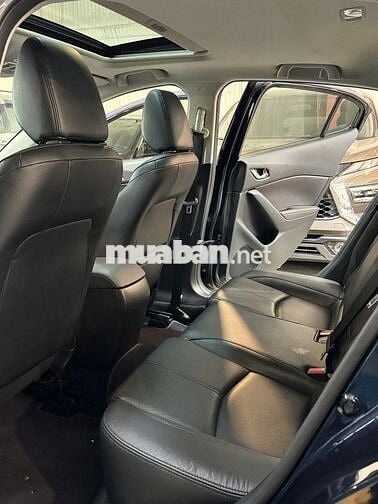 Mazda 3 2018 1.5 FL  Sedan rất mới 01 chủ 17.000km