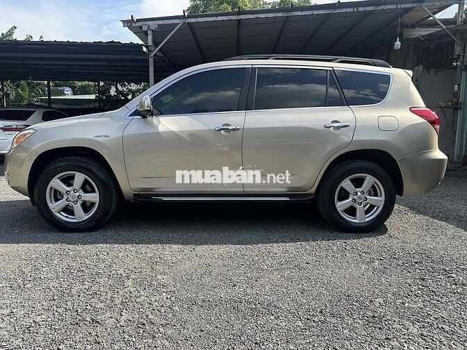 Camry gần cao đăng ký lần đầu T12/2009 nhập NHẬT