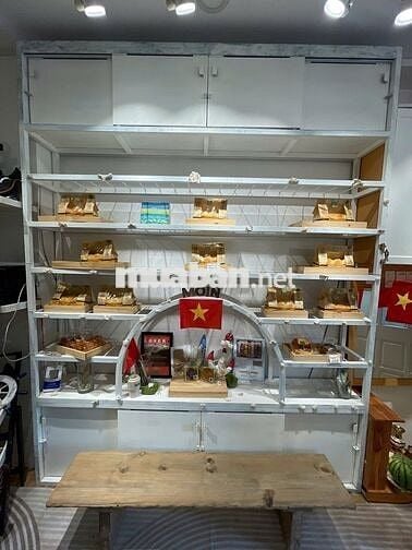 MẶT BẰNG QUẬN 1  - NGAY NGÃ 3 NHẬN DIỆN TỐT - CÓ VỈA HÈ