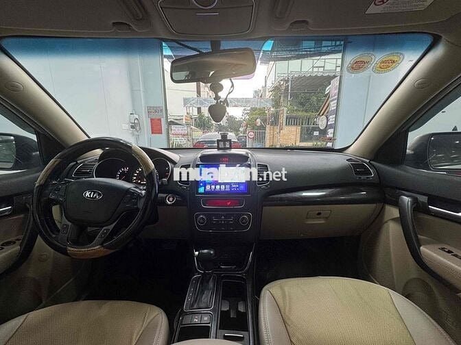 Kia Sorento 2016 2WD 2.4 GATH - 180000 km