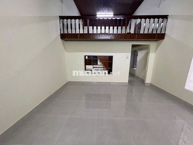 Cho thuê nhà 127m2 368/46 đường Hoàng Diệu-Đà Nẵng,xe ô tô vào đến nơi