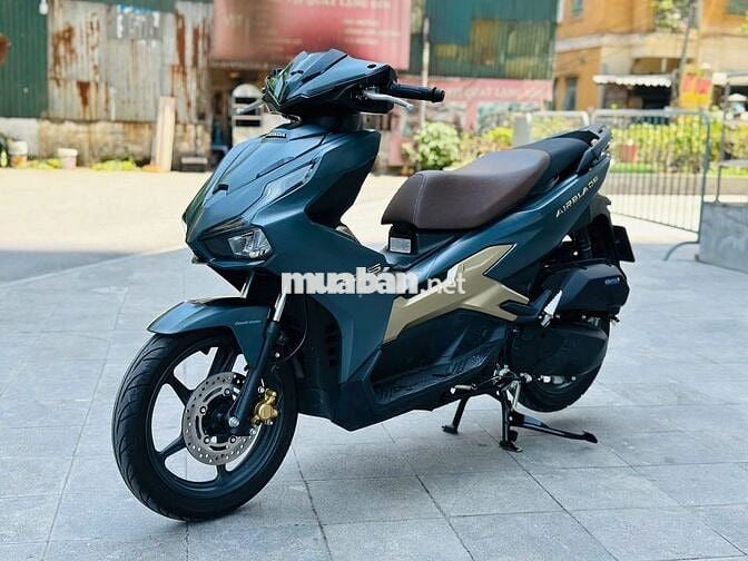 HONDA AIR BLADE 125 XANH ĐÁ MỚI ZIN CHẤT CHÍNH CHỦ