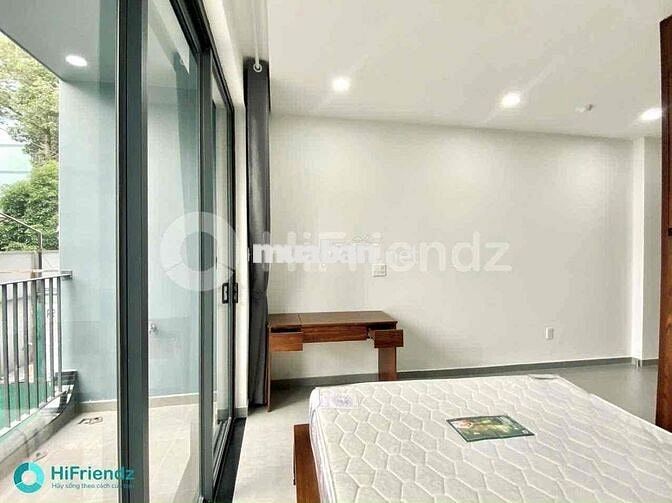 Siêu phẩm tách bếp, nội thất cao cấp, thang máy, hầm xe, vị trí đẹp