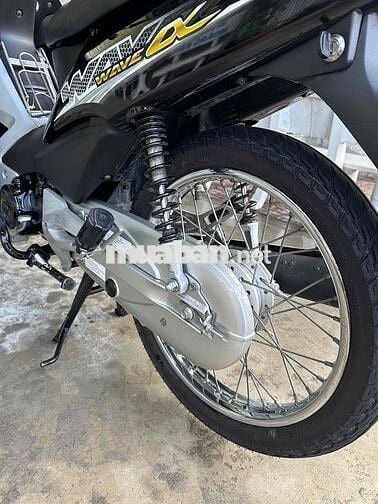 xe mới dọn ken đầu nồi chưa rớt cần tiền bán gắp