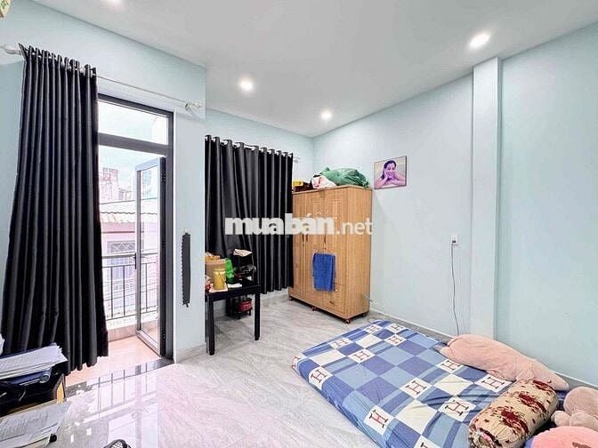 NHÀ 1 LẦU 3 PN NHÀ ĐẸP- HẺM THÔNG