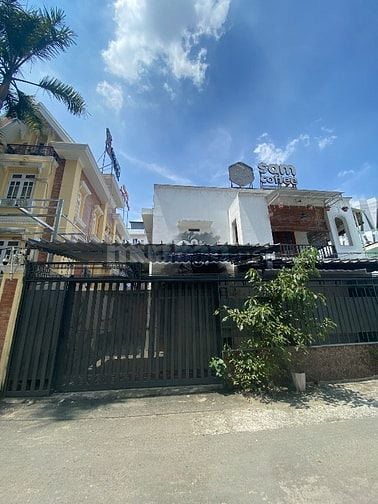 Cho thuê nhà 10x17m ngay Ksan Tân Sơn Nhất, Giá 65tr