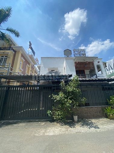 Cho thuê nhà 10x17m ngay Ksan Tân Sơn Nhất, Giá 65tr
