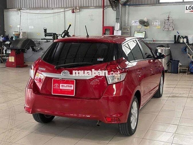Toyota Yaris màu đỏ 2016 máy 1.5E nhập thái xe zin
