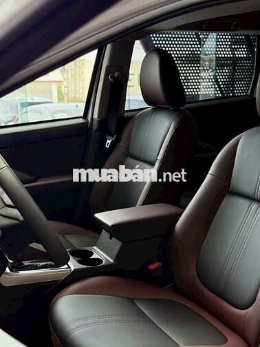 Mitsubishi Xpander Cross 2026 - Giảm 100% thuế