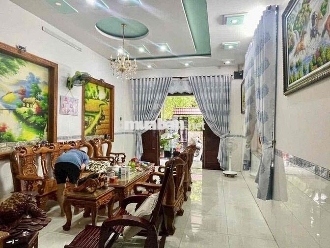 nhà biệt thự mi ni ngay ngã 4 tân phong
