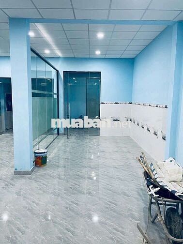 NHÀ MẶT TIỀN VỪA Ở VỪA KD, BÁN QUÁN ĂN. DT 102M2 GẦN CHỢ LINH XUÂN