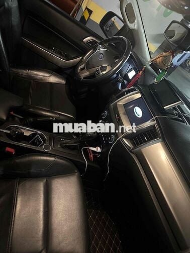 Ford Everest 2019 Trend 2.0L  AT 4x2 - 108000 km